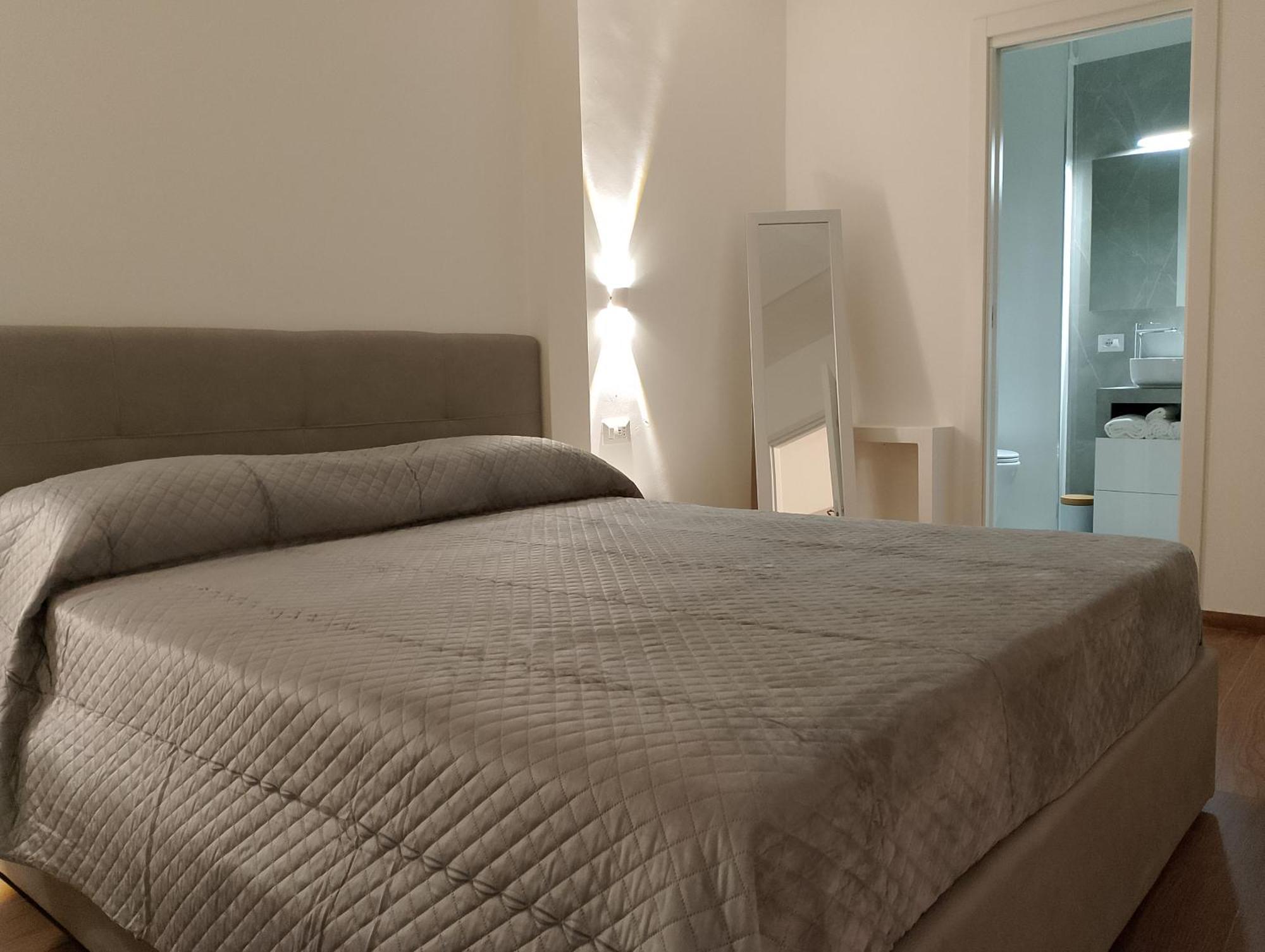 La Corte Guest House Bari Exterior foto